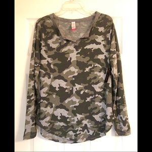 NWT Long sleeve camouflage shirt